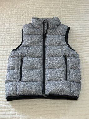 GAP Kids Black and Heather Gray Quilted Jacket